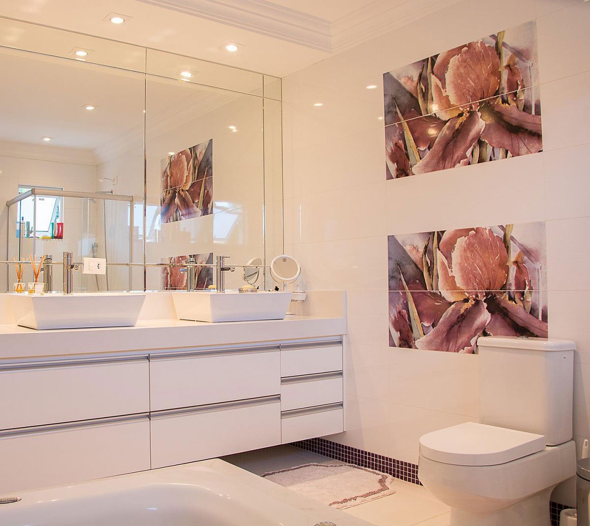 Choose from Our Top Luxury Bathroom Designs